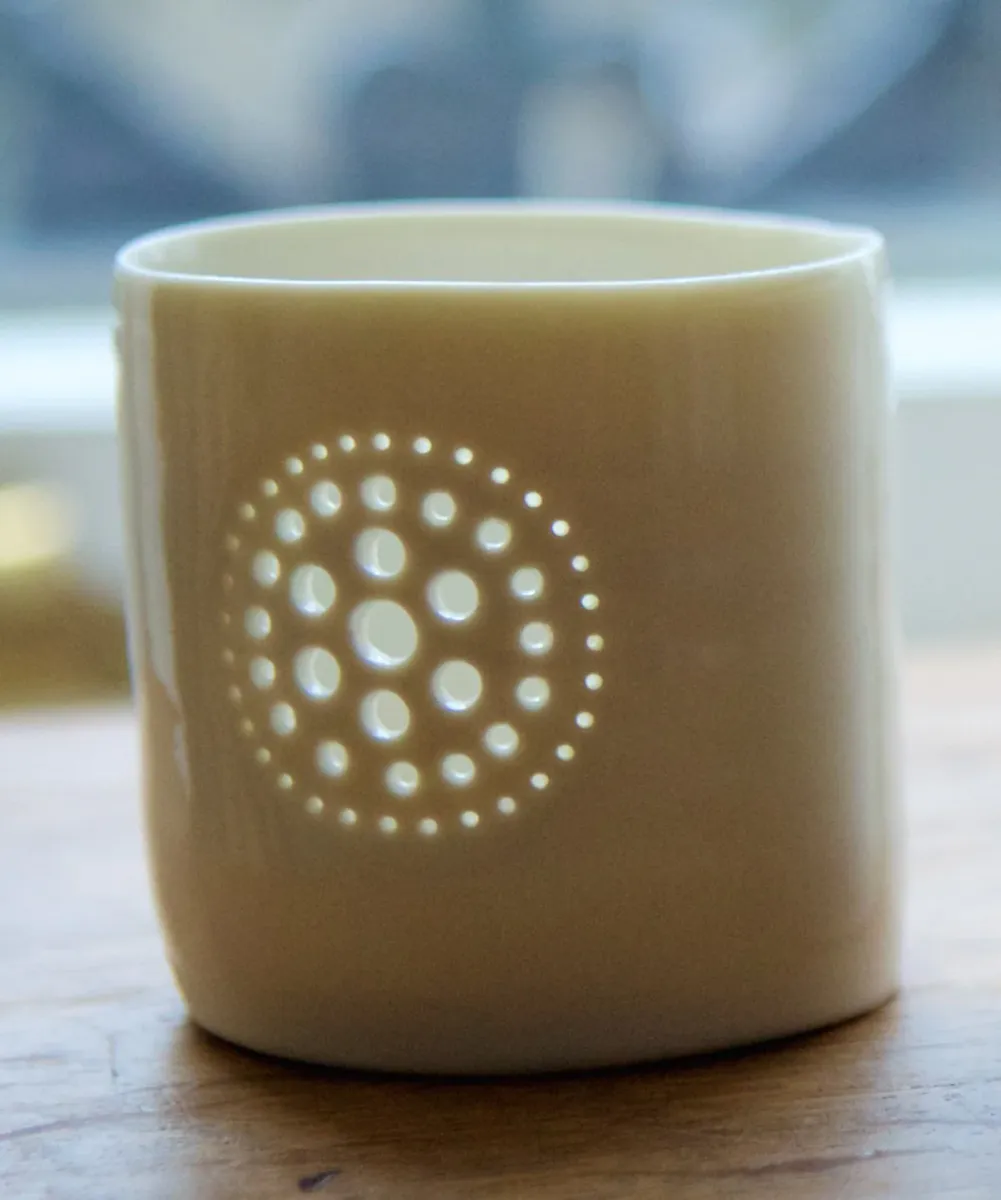 Dandelion mini porcelain tealight holder - Luna Lightning