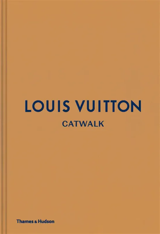 LOUIS VUITTON-CATWALK- New Mags