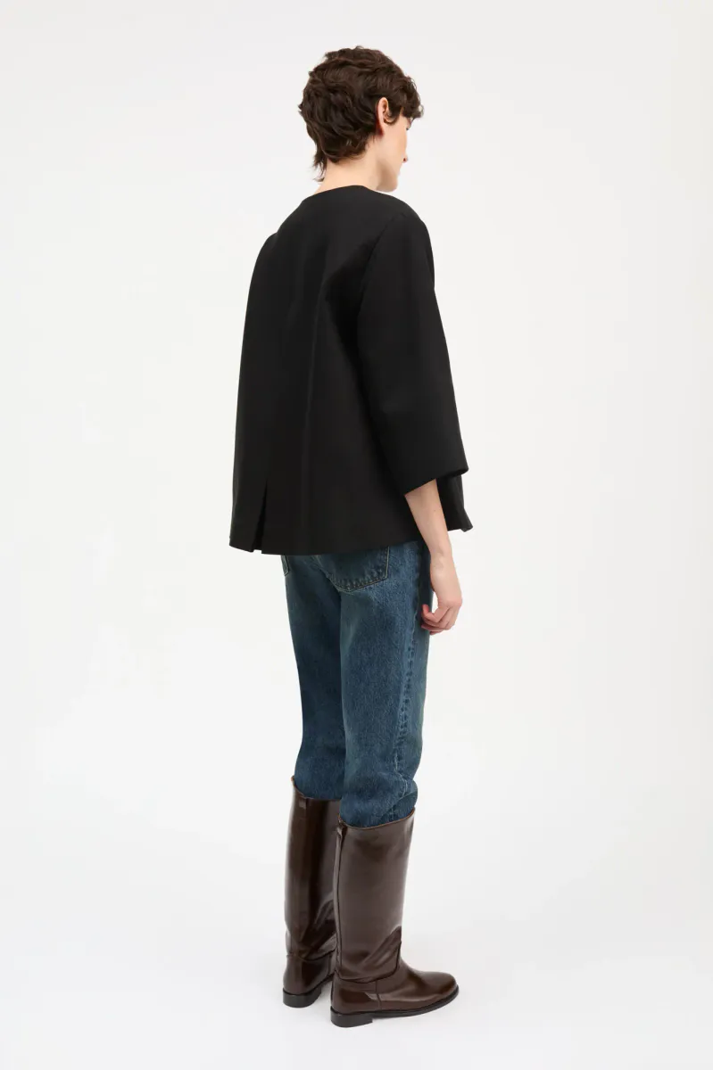 Opera jacket  - Svart  Skall Studio