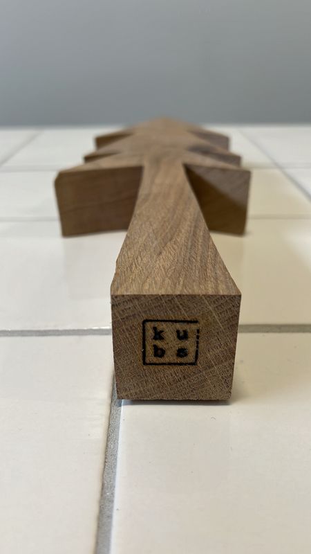 Juletre Eik Large - Kutt Ut Bare Spikk